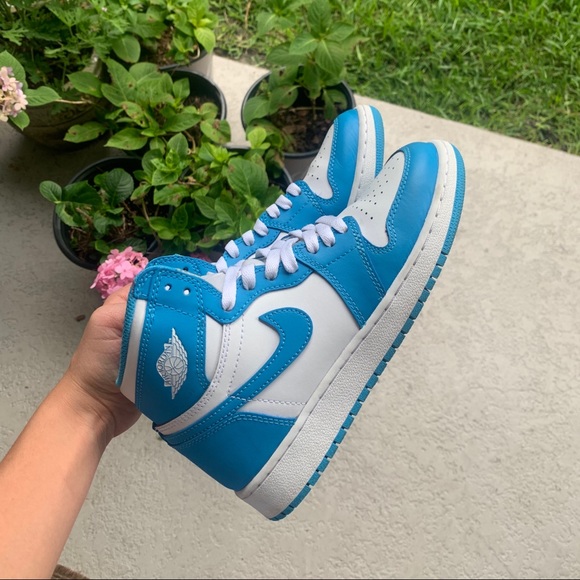 JORDAN 1 RETRO UNC OG BG SIZE 5.5 - Picture 1 of 2
